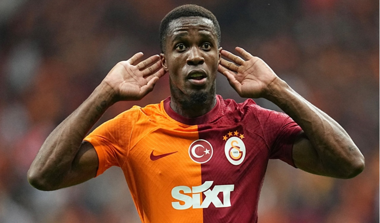 Galatasaray'da Sürpriz Ayrılık! Zaha'nın Yeni Takımı Belli Oldu