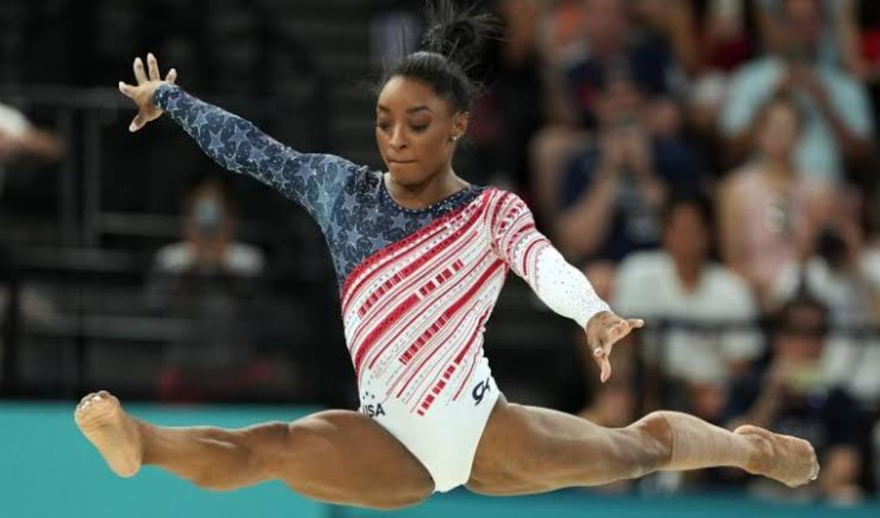 Simone Biles Paris 2024'te Altın Madalya Kazandı